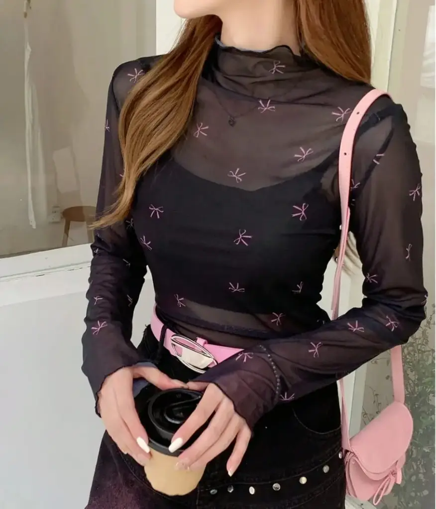 SHEER TOP
