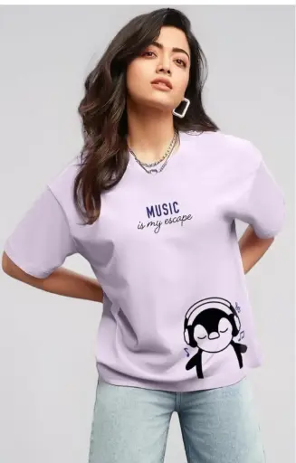 Women’s oversized t-shirt (purple)